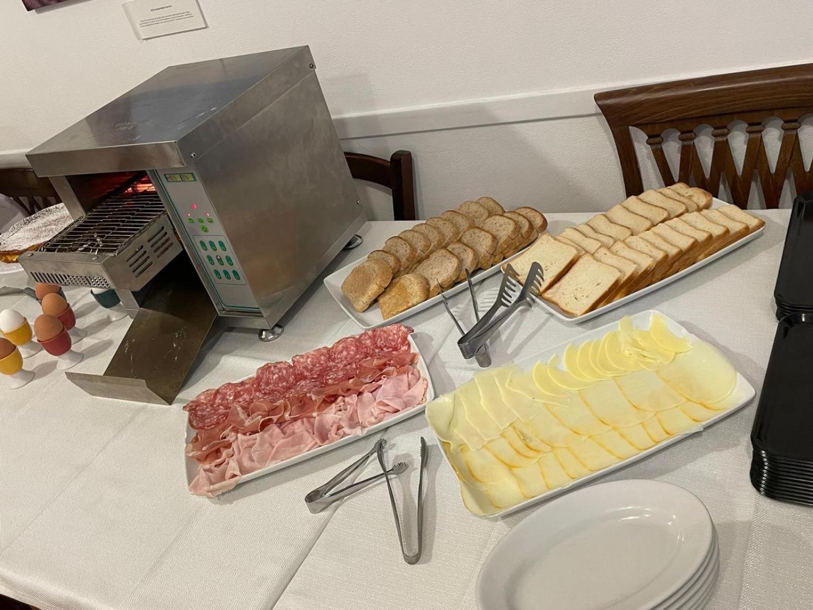 Portopalo Di Capo Passero Albergo Perseo מראה חיצוני תמונה
